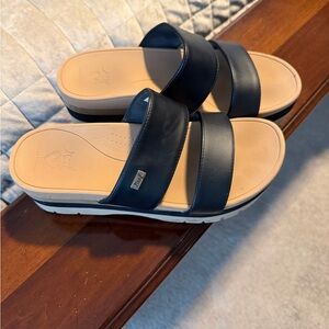 Reef Women's Black Slide Sandals